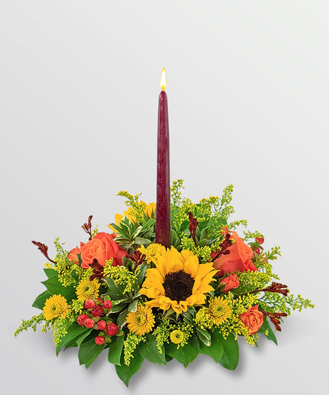 thanksgiving centerpiece with candle accent